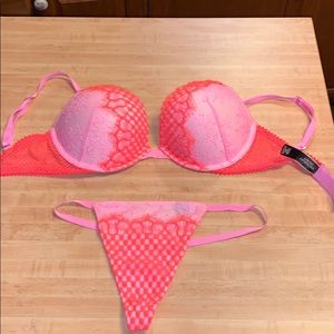 Victoria’s Secret Bombshell Plunge Bra and Thong